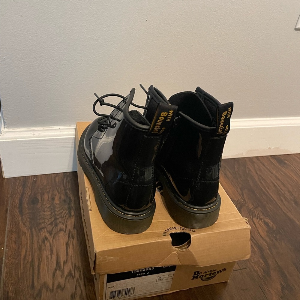 Patent Leather Dr Martens Boots, Size 4 black